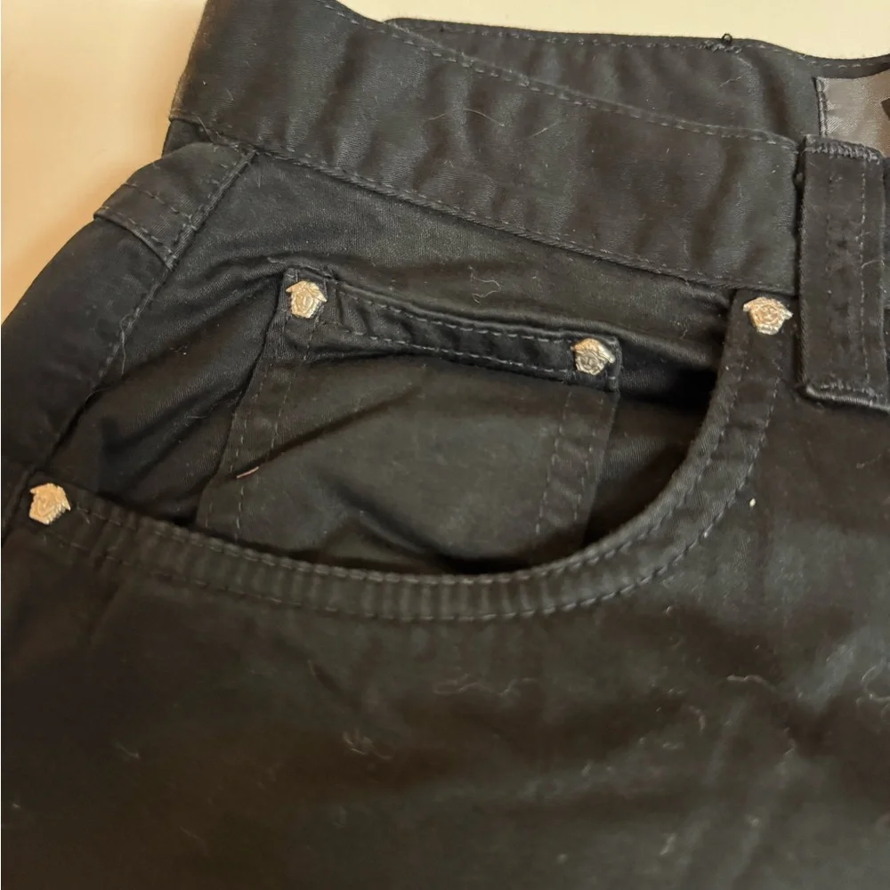 🖤 NWOT VERSACE COUTURE BLACK JEANS! - Picture 7 of 10